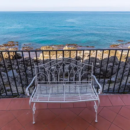 Suitelowcost Lejlighed Cefalù
